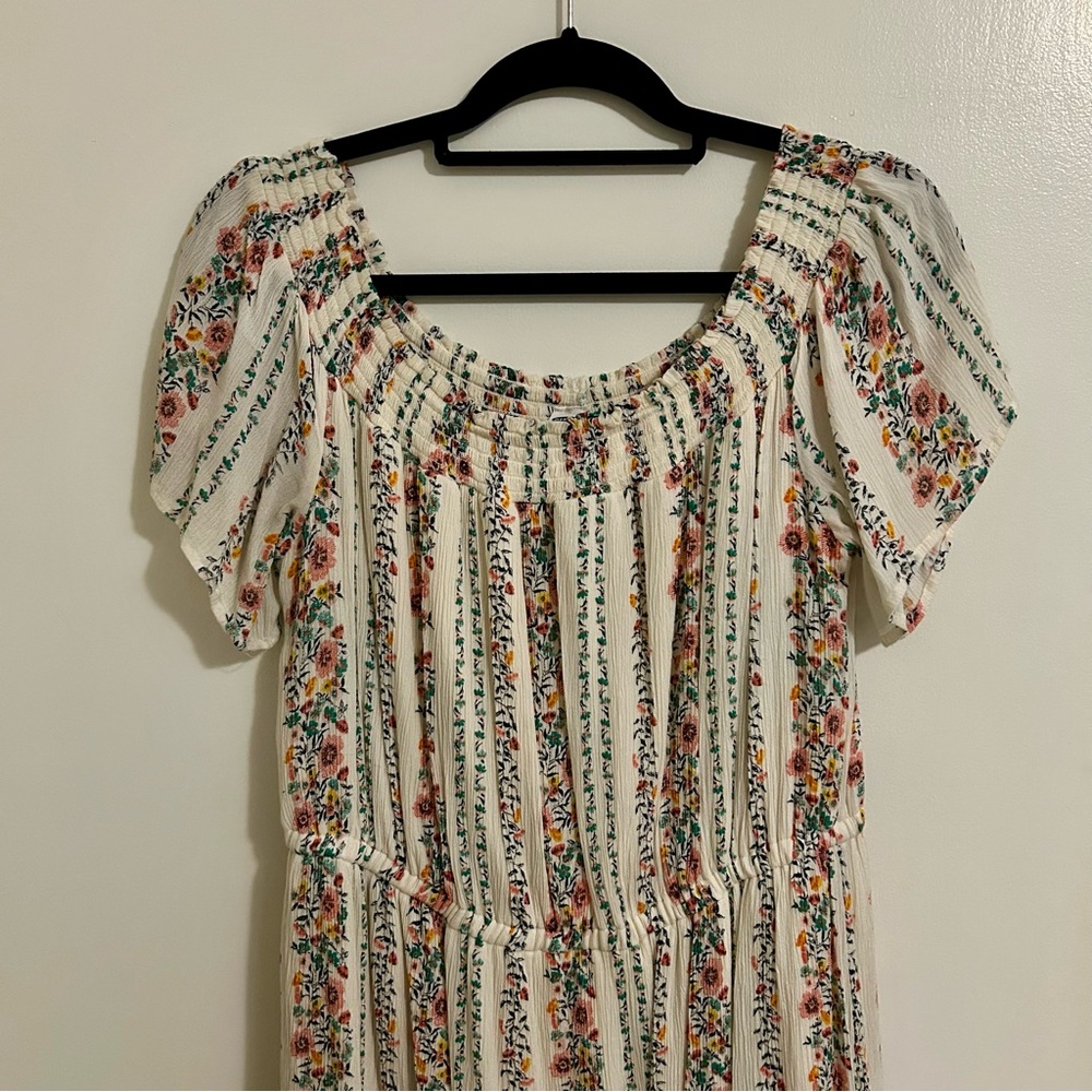 Off the Shoulder White Floral Midi Dress